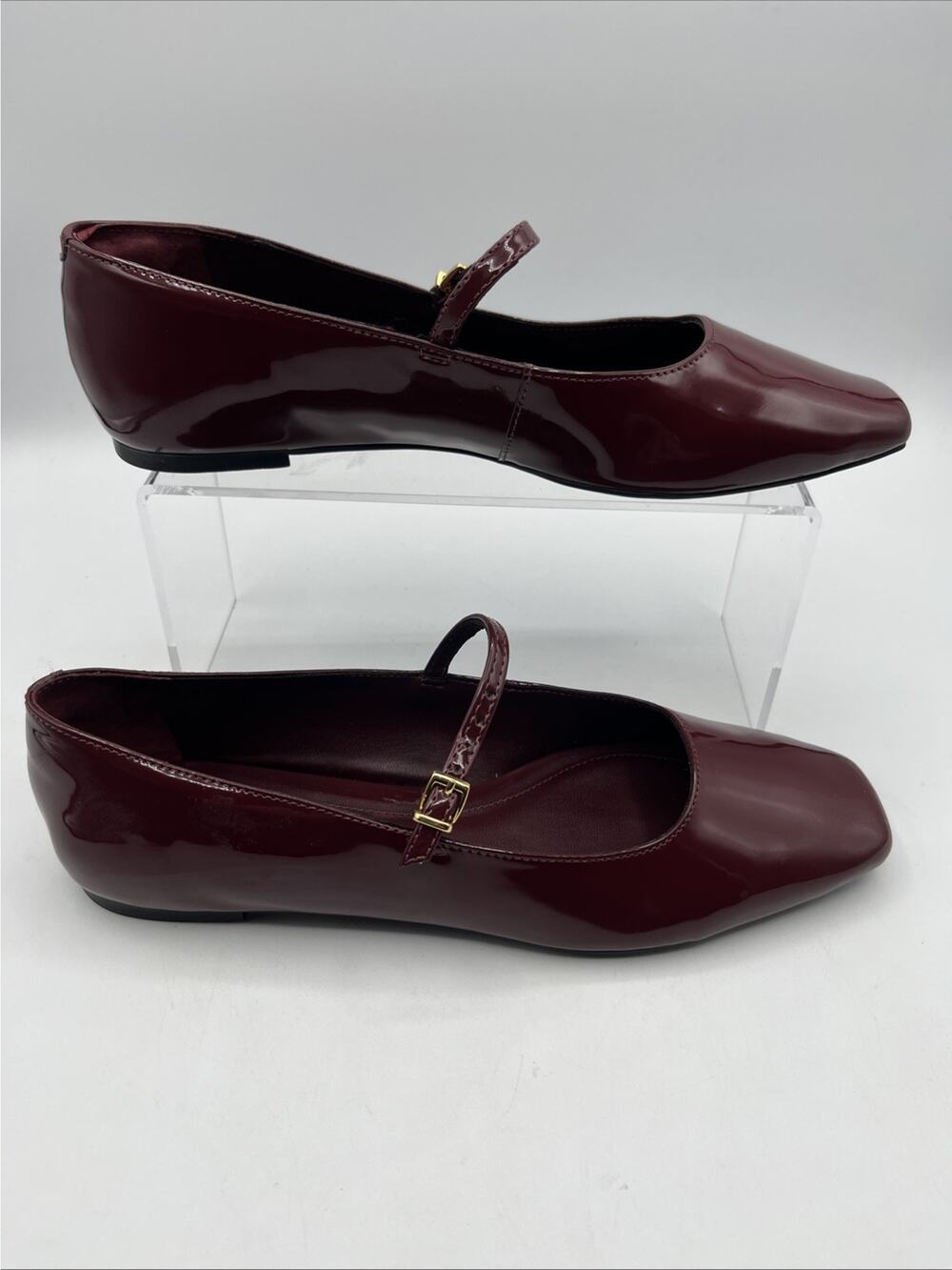 Arezzo Womens Tori Ballet RUBY Patent Leather Ballet Flats Sz. 7.5 w/Buckle, NIB